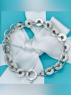 Authentic Tiffany & Co. 1837 Circle Link Bracelet 7.5”